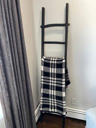 Black Wood Blanket Ladder