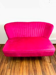 Fuchsia Loveseat