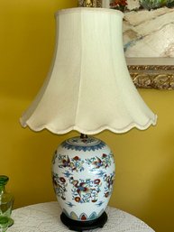 Oriental-style Porcelain Table Lamp