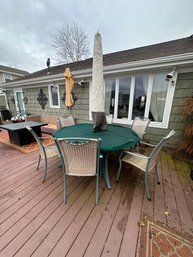 Patio Table & 5 Chairs With Umbrella
