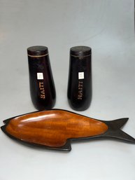 Haiti Wooden Fish Dish & Salt / Pepper