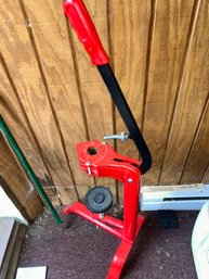 Wine Bottle Floor Corker