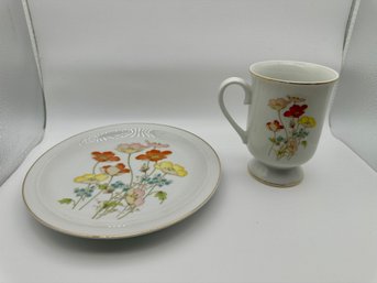 Vintage Painted Poppy Fanci Florals Collection