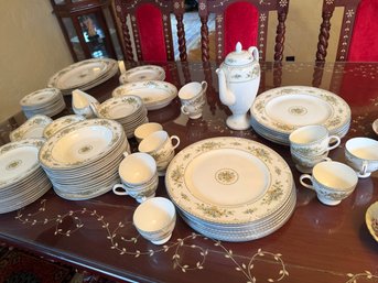 Vintage Wedgwood Petersham Bone China