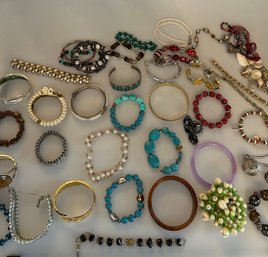 Lot Of Costume Bracelets