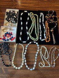 Lot Of Assorted Beads