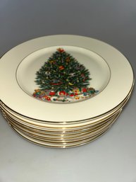 Set Of 8 Royal Gallery Fine China Christmas Tree 7in Salad Plates