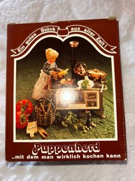 Bodo Hennig German Miniature Dollhouse Stove