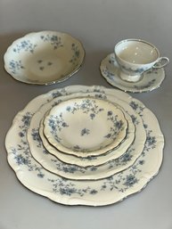 Johann Haviland Bavaria Germany Blue Garland China Set - Serv 11