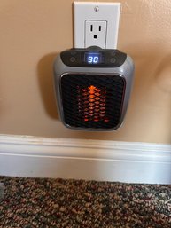 Handy Heaters (2) Plug In Heaters