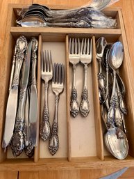 Oneida Flatware Set Service For 12 Plus Many Extras