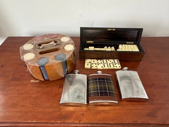 Lot 2 Dominos, Poker Chips And 3 Flasks