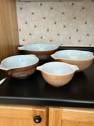 Lot 57-pyrex Nesting Set