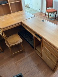Lot 123 - Desk 2 Pc. L Shaped Desk
