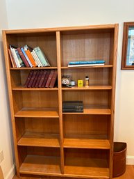 Lot 127 - Bookshelf And Contents 48wx72hx13d