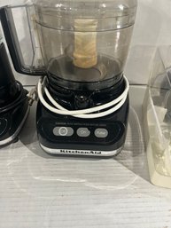Lot 17-kitchenaid Blender And Food Processor