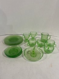Lot 23-16 Pieces Or Uranium Glass