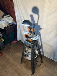 Lot 199-wen Belt Sander 1x30 With 5 Sanding Disc