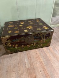 Lot 168- Antique Chinese Lacquered Chest 35l, 26d, 16h