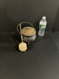 Lot 242- Vintage Cast Iron Fire Starter/smudge Pot