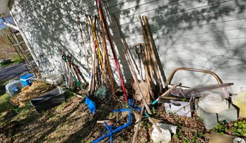 Yard Tools Lot