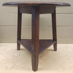 Round Pine Sside Table