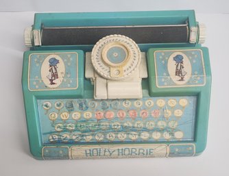 Durham Industries Holly Hobby Typerwriter