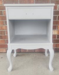 Gray Painted Queen Ann Style One Drawer Stand.