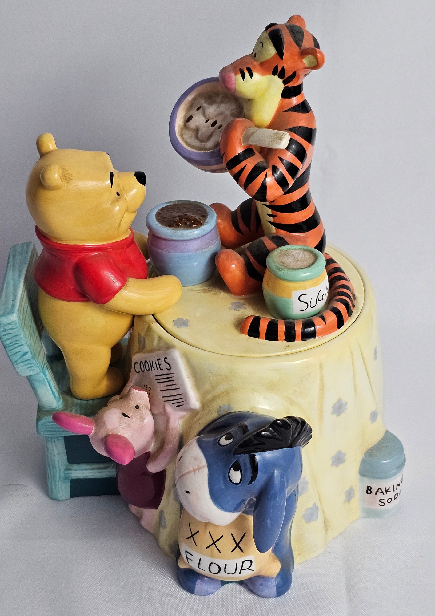 Winnie The Pooh Cookie Jar - Vintage, Retired Disney Store 9 