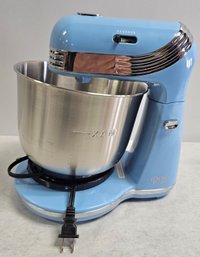 Small Counter Top Mixer - Working