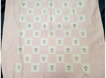 66 X 80' Floral Basket Quilt