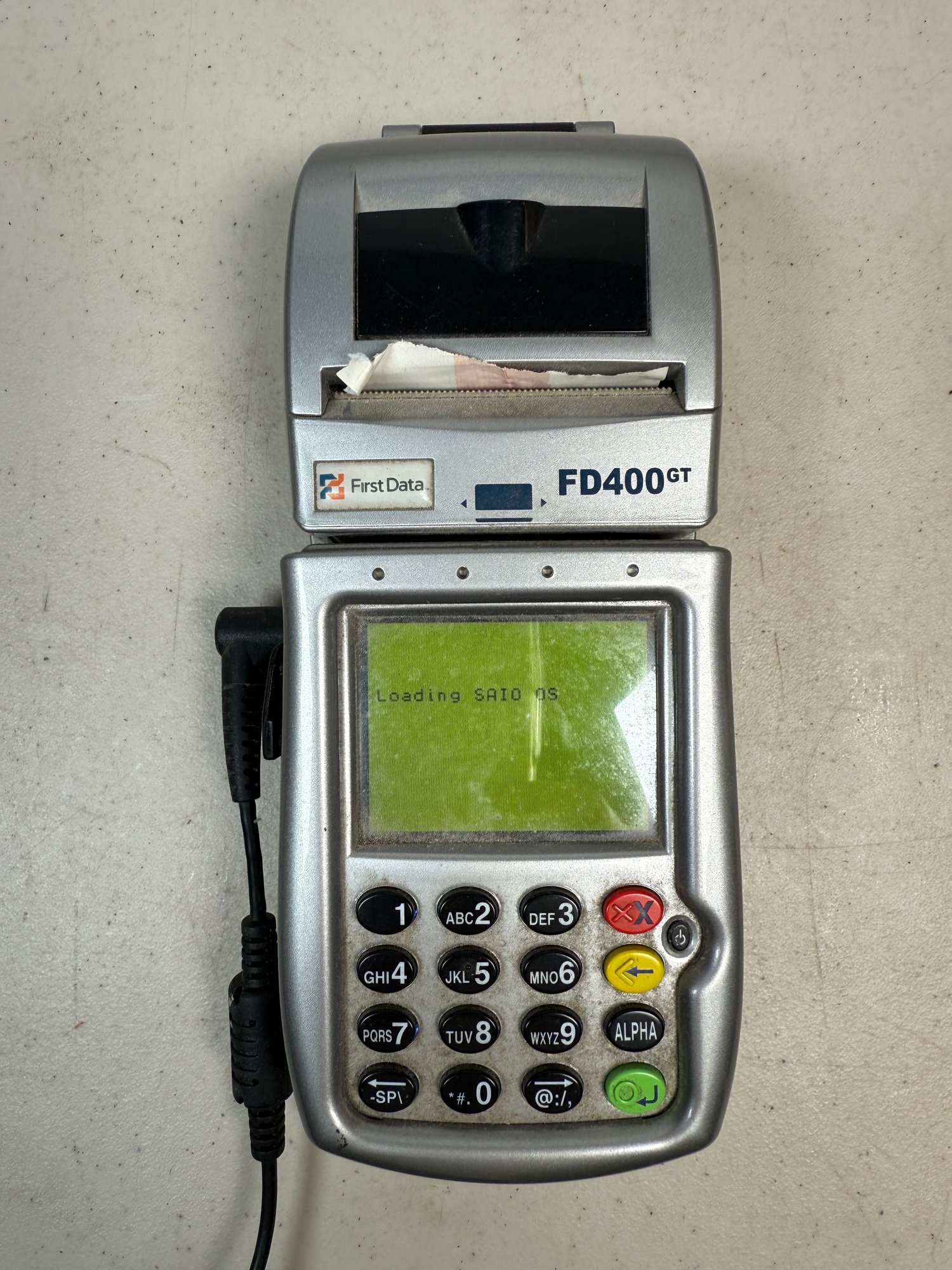First Data FD400GT Credit Card Terminal #9684 | Auctionninja.com