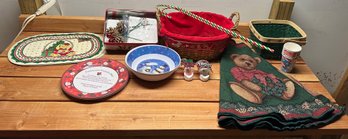 Miscellaneous Christmas Lot