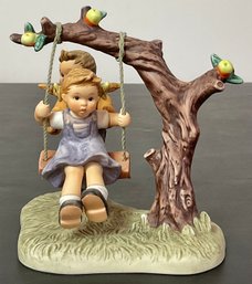 #13- Goebel Berta Hummel - Just A Swinging