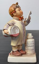 #34 - Goebel MJ Hummel - Little Pharmacist