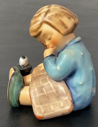 #37 - Goebel MJ Hummel - A Nap