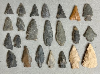 23 Native American Arrow Heads