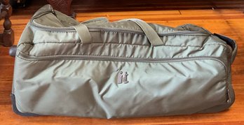 IT Luggage MegaLite Rolling Duffle - Khaki