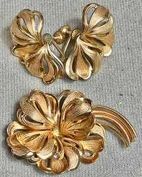 Vintage Forstner 1/20 12k Gold Filled Brooch & Screw Back Earring Set