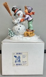 Goebel Hummel 1996 First Issue -making New Friends