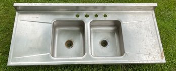 Commercial Elkay Lustertone Stainless Steel Sink