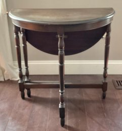 Half Round To Round Gate Leg Table