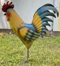 Metal Rooster Statue
