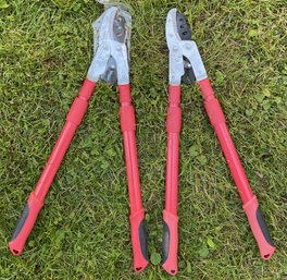2 Branch Cutters/ Loppers