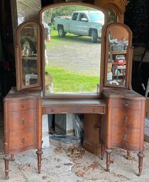 Beautiful Art Deco Vanity