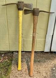 2 Pick Axes