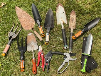 Garden Hand Tool Lot