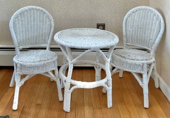 Vintage 3pc Childs Wicker Table & Chairs Set