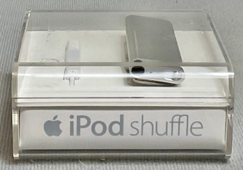 4 GB Ipod Shuffle - Silver