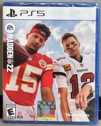 Play Station 5 Madden 22 - New